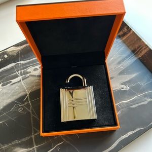 Hermes lock perfume atomizer